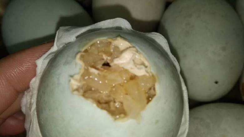 糯米蛋,用水蒸熟