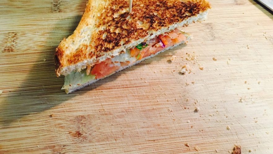 烟熏三文鱼三明治