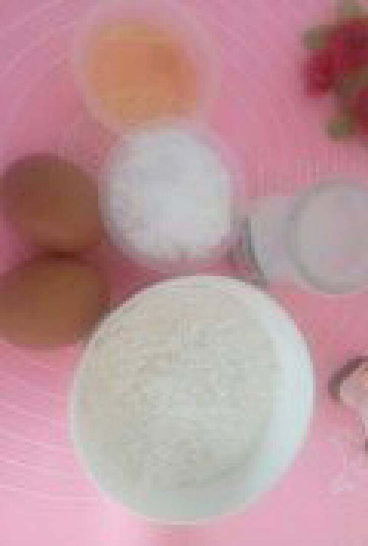 脆皮蛋糕
,1.
作法:称好材料
