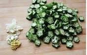 锦上添花,蒜切片、姜葱切末
