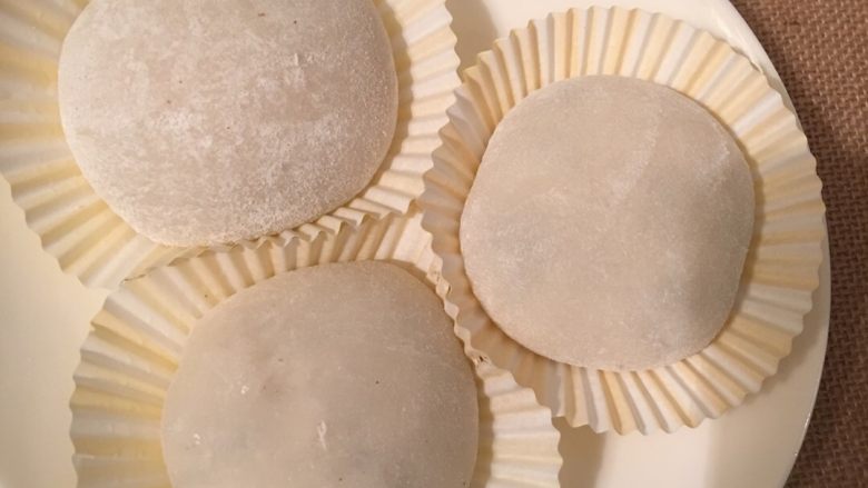 奥利奥雪媚娘,成品,放冰箱冷藏后使用效果更佳
