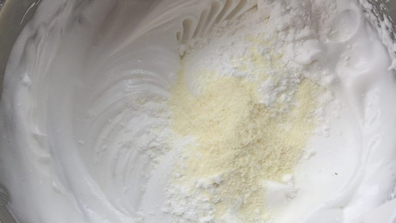 蛋白糖,加入淀粉