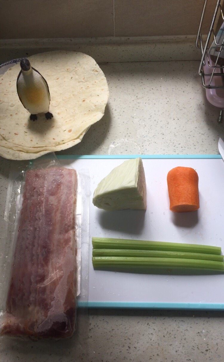 卷心菜薄饼沙拉,材料总览