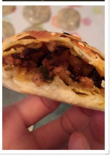 金华酥饼,烤箱中层,180度,20-25分钟左右