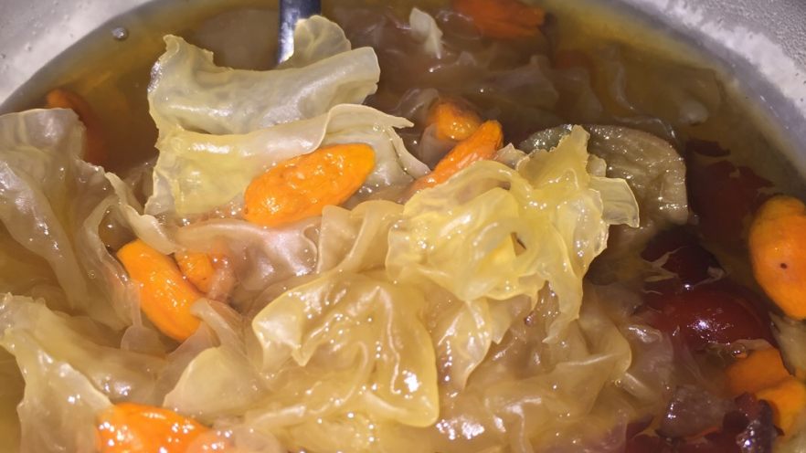 银耳红枣汤