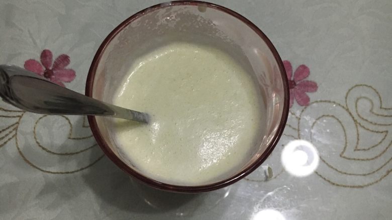 牛油果雪梨牛奶汁