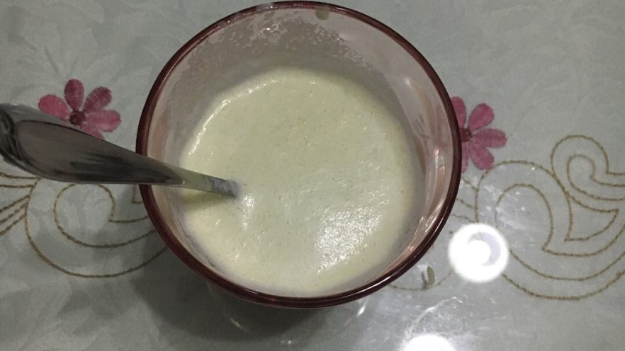 牛油果雪梨牛奶汁