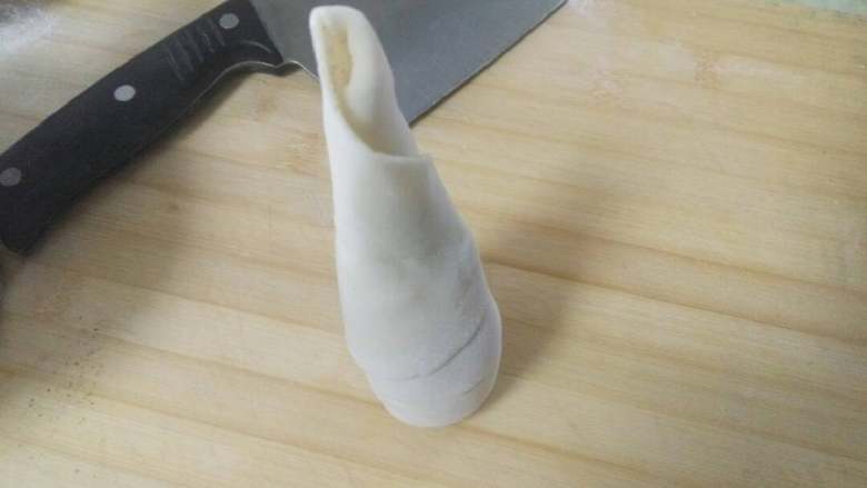 椒盐油饼（胡吃版）,锥形直立