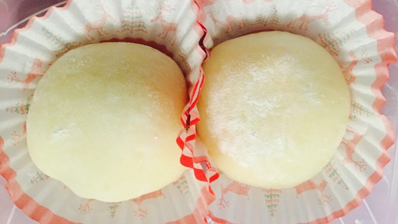 芒果大福,放入冰箱冷藏食用,密封冷藏保存