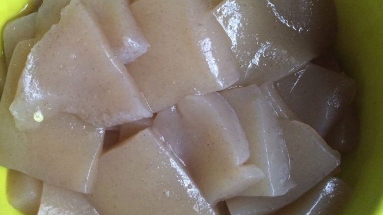 酸菜鱼片,配菜
