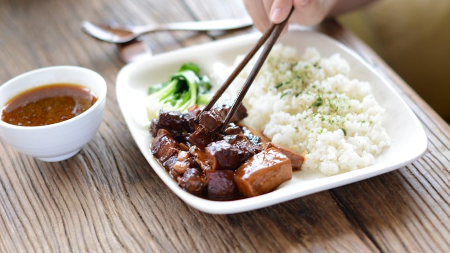 千页豆腐红烧肉盖浇饭