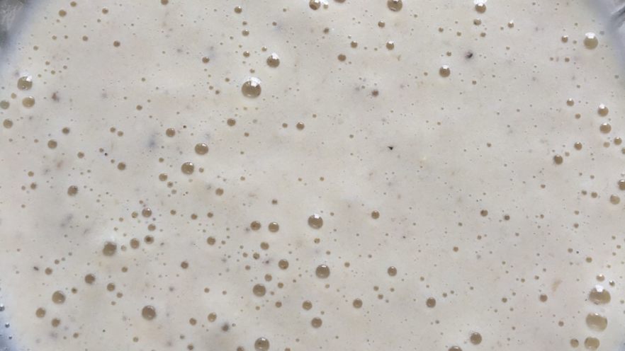 鸡蛋香蕉牛奶糊！