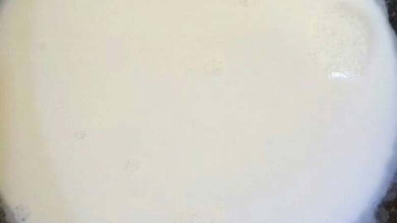 牛奶小方 ,小火慢熬