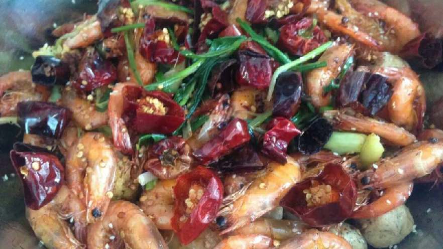 干锅虾，家常菜。