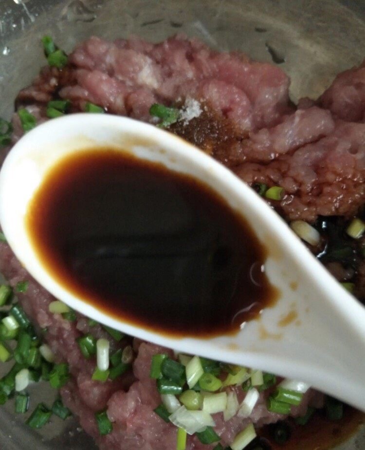鸡蛋酿肉,<a style='color:red;display:inline-block;' href='/shicai/ 788'>生抽</a>