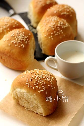【奶油餐包】
