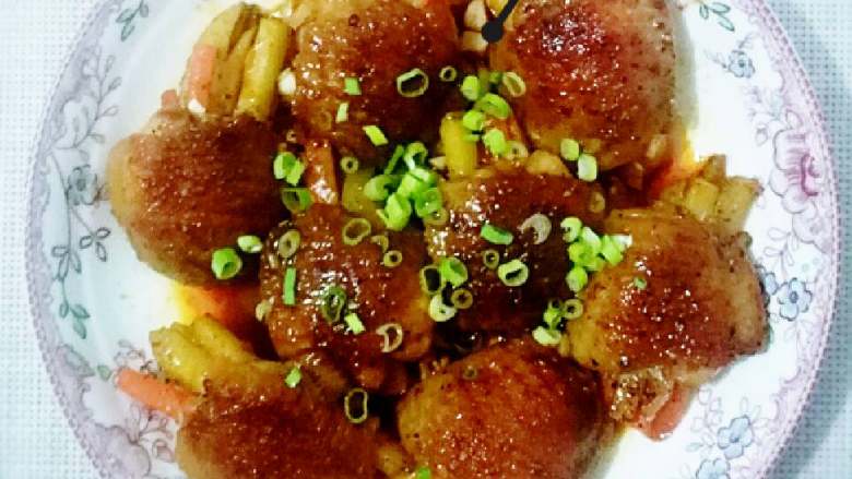 时蔬酿鸡翅,装盘,出锅,撒点葱花点缀