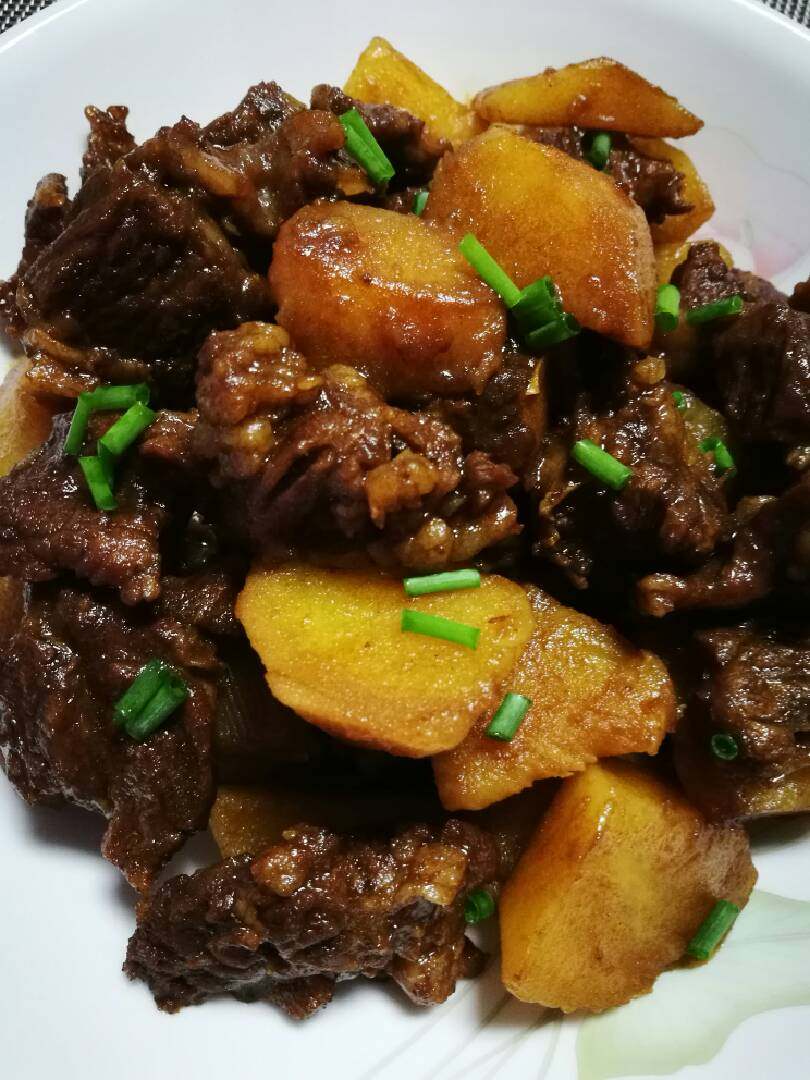 土豆烧牛腩