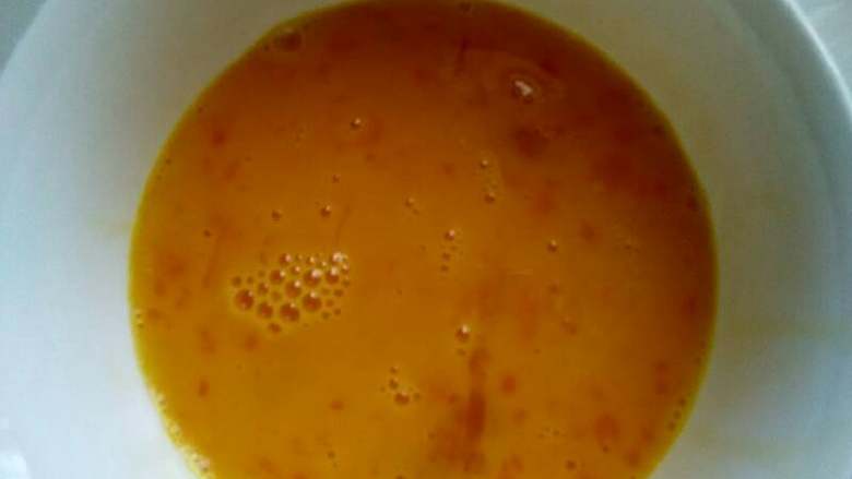 丝瓜炒鸡蛋,<a style='color:red;display:inline-block;' href='/shicai/ 9'>鸡蛋</a>打匀