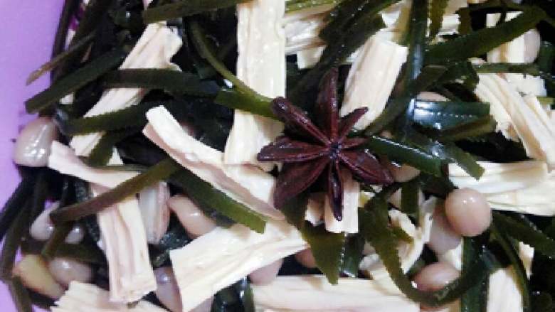 凉拌腐竹海带丝