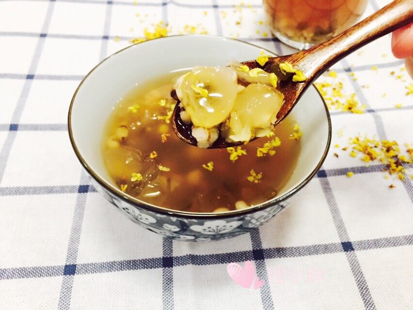 皂米绿豆薏米粥