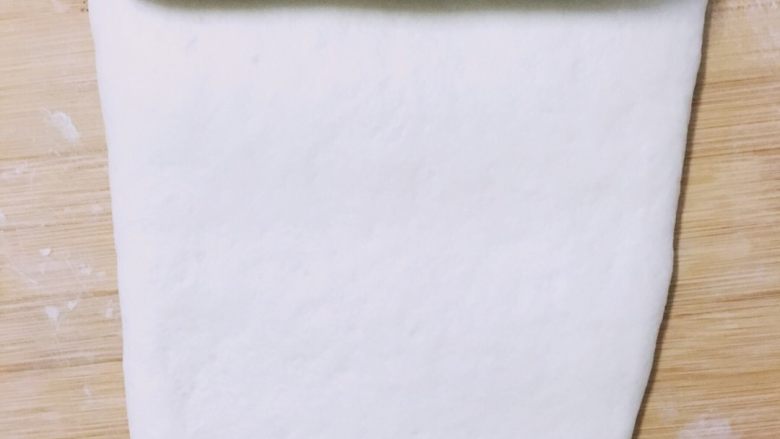 纯朴的布鲁姆欧包,由下至下卷起收好口