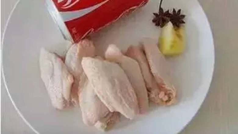 可乐鸡翅,准备好材料