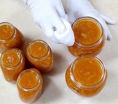 橘子柠檬🍋果酱,瓶口一定也要用干净的布擦干净,盖好盖!是不是以为这样就是好了??no.no.no