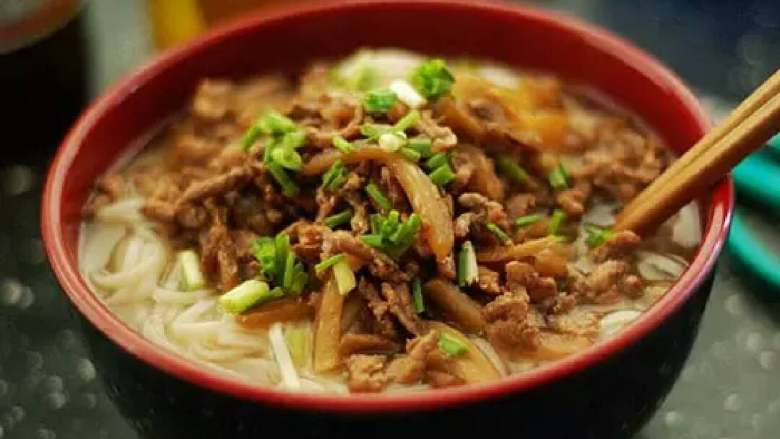 榨菜肉丝面