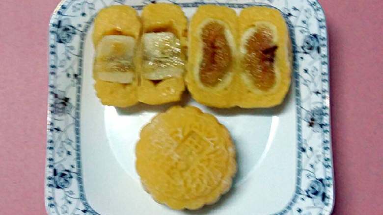 南瓜冰皮水果月饼+#中秋食饼记#,香蕉🍌月饼,无花果月饼。