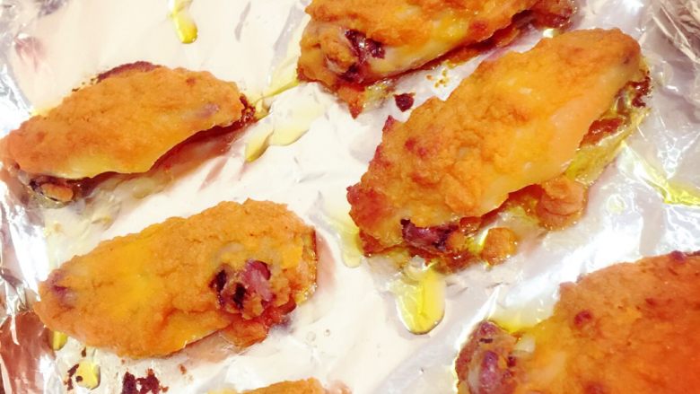 美味烤鸡翅——【牛奶苹果咖喱酱版】,出箱！色泽均匀诱人，鲜美多汁....