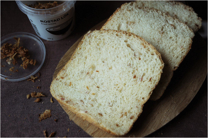 洋葱芝士培根吐司