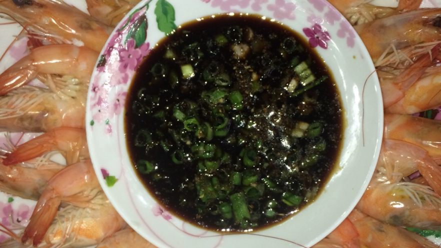 白灼虾。