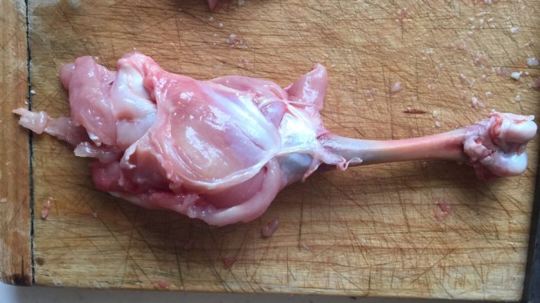 路飞同款棒骨大肉,肉往上撸~俗称郁金香型