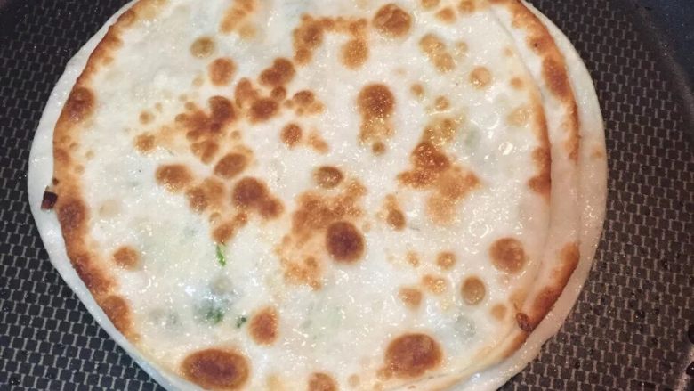 葱油薄饼,两面(中火)煎脆