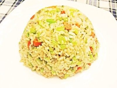 芹菜胡萝卜炒饭
