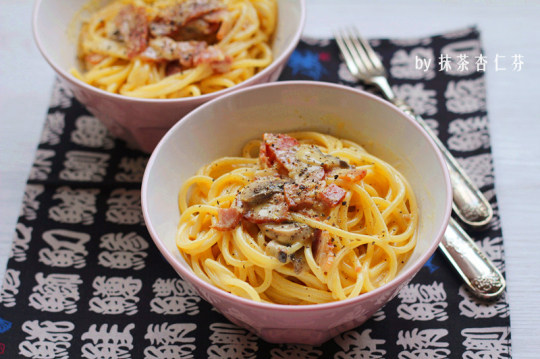 培根奶酱意面~~~分分钟被光盘