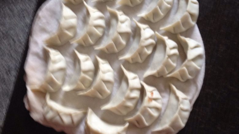 牛肉饺子,准备下锅