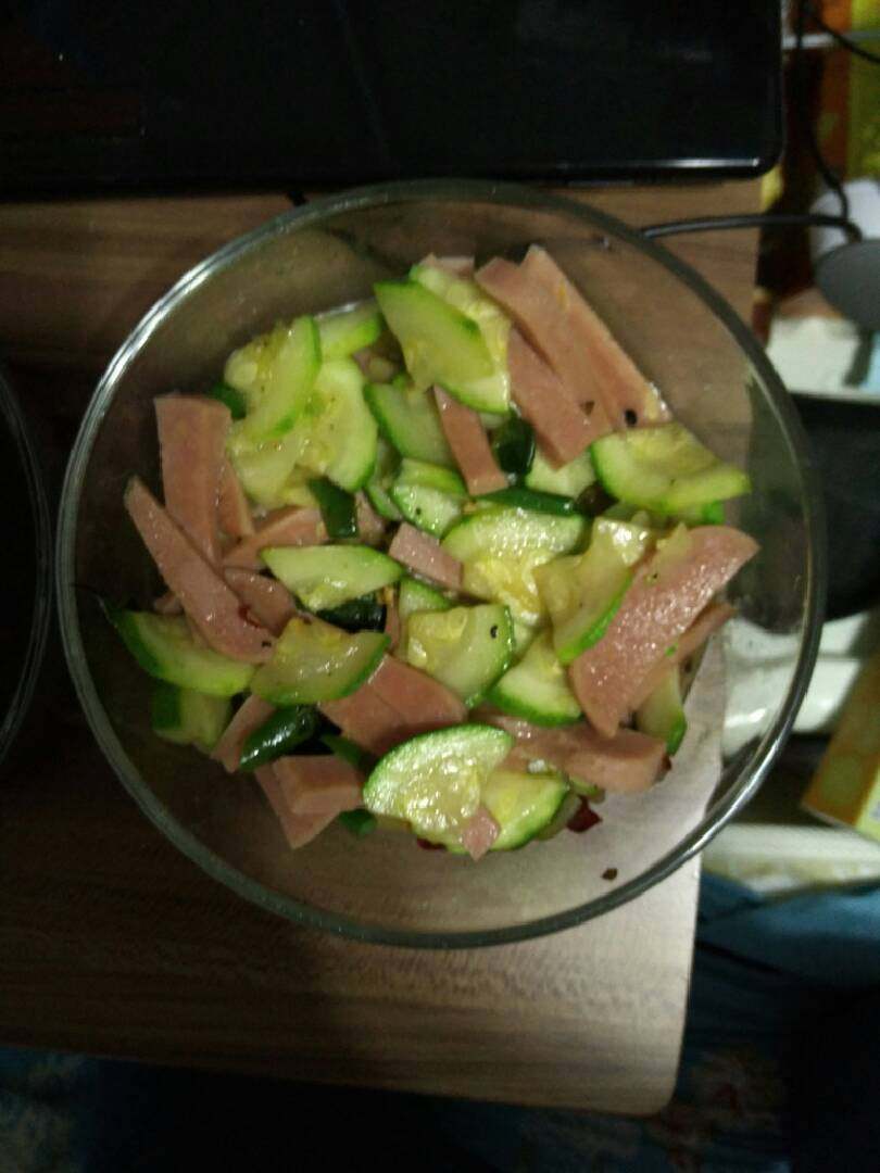 懒人餐 简单晚饭之西葫芦炒火腿