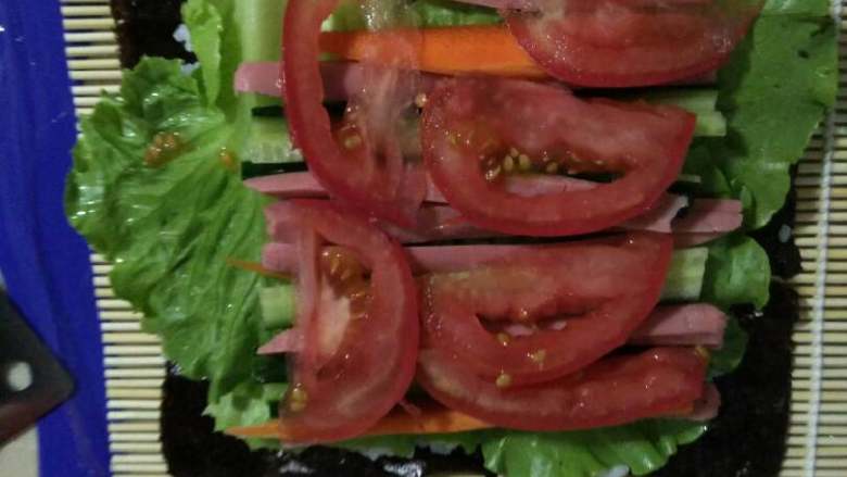 三步学会做寿司,放入调料