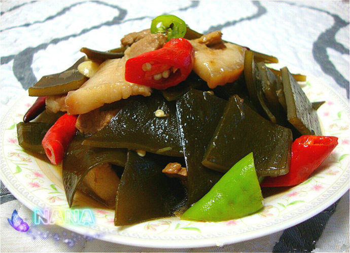 腊八加菜：家常焖海带