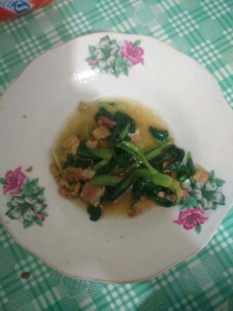猪肉炒小青菜