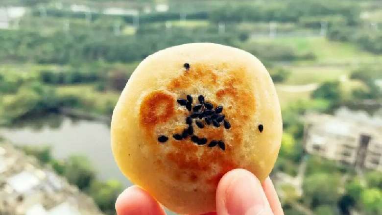 宝宝辅食:苹果栗子饼,出锅享用吧