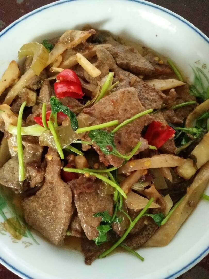 爆炒猪肝