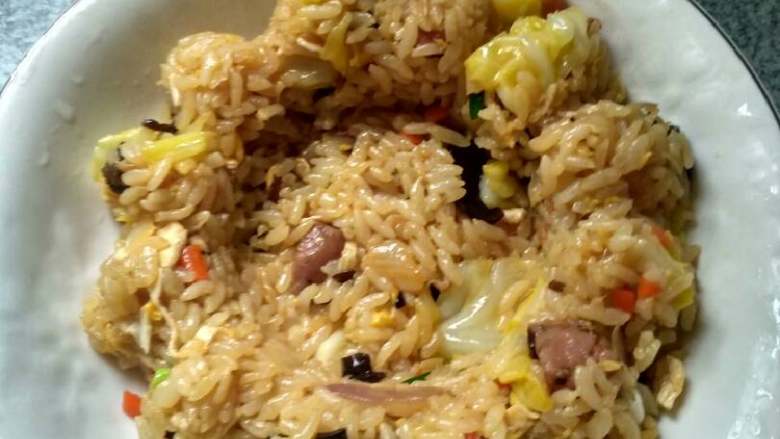 香肠炒饭