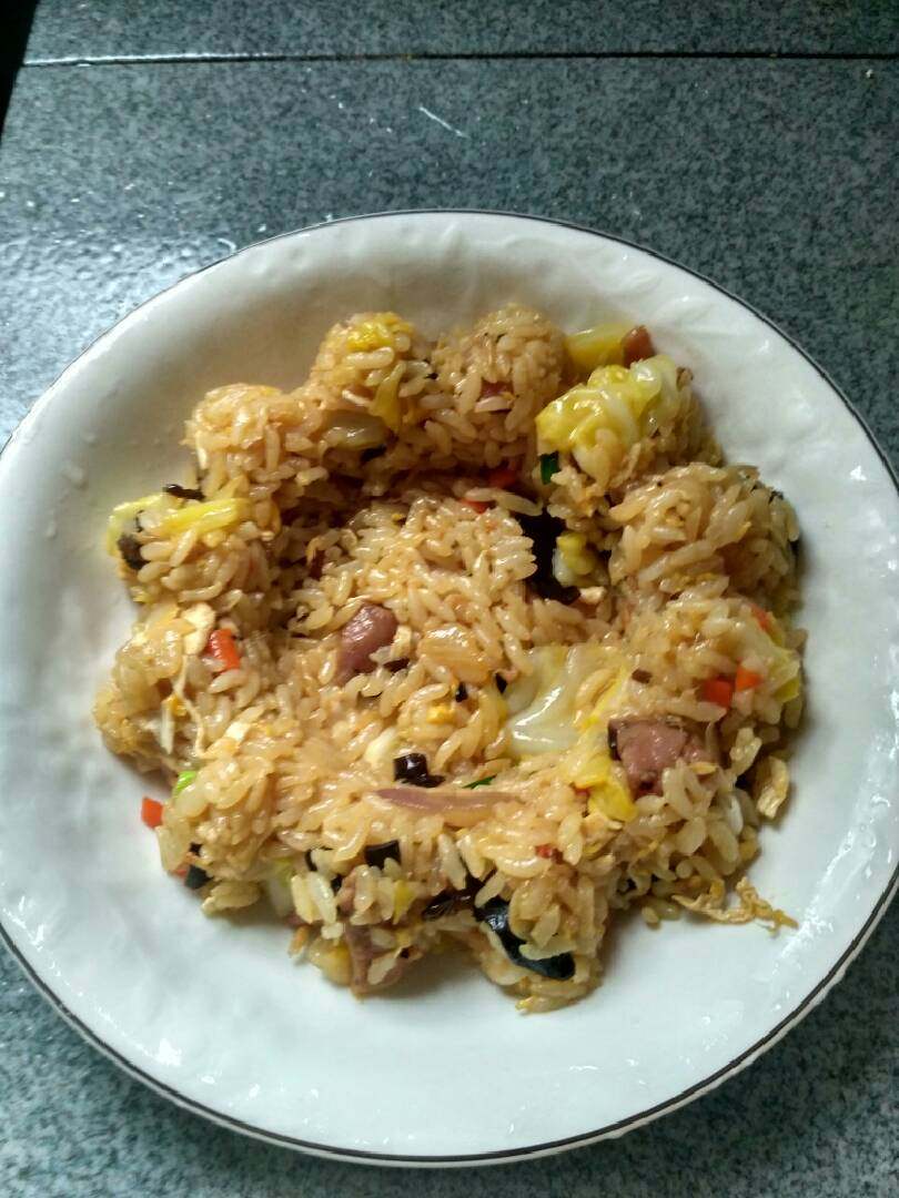 香肠炒饭