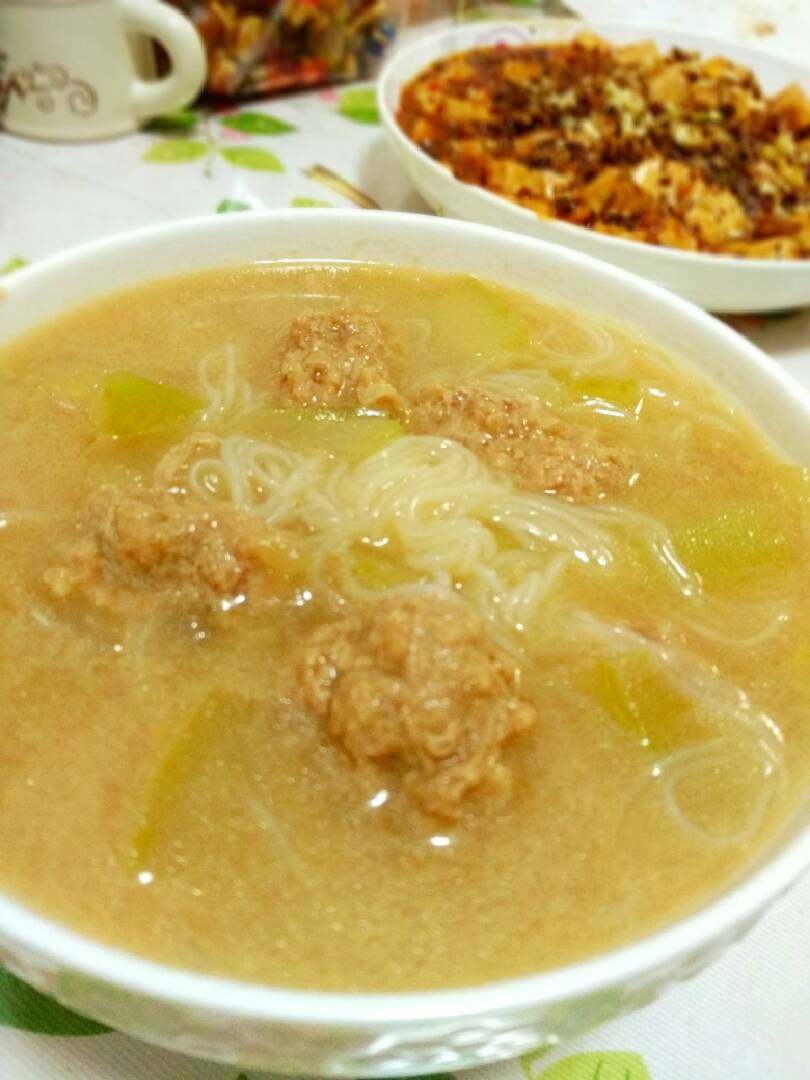 羊肉丸粉丝冬瓜汤