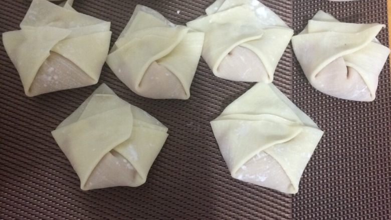 包馄饨(云吞),3