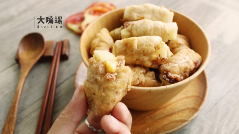 土豆“排骨”の鸡胸肉丨大嘴螺,中间那不小心溢出的芝士简直就是绝配!