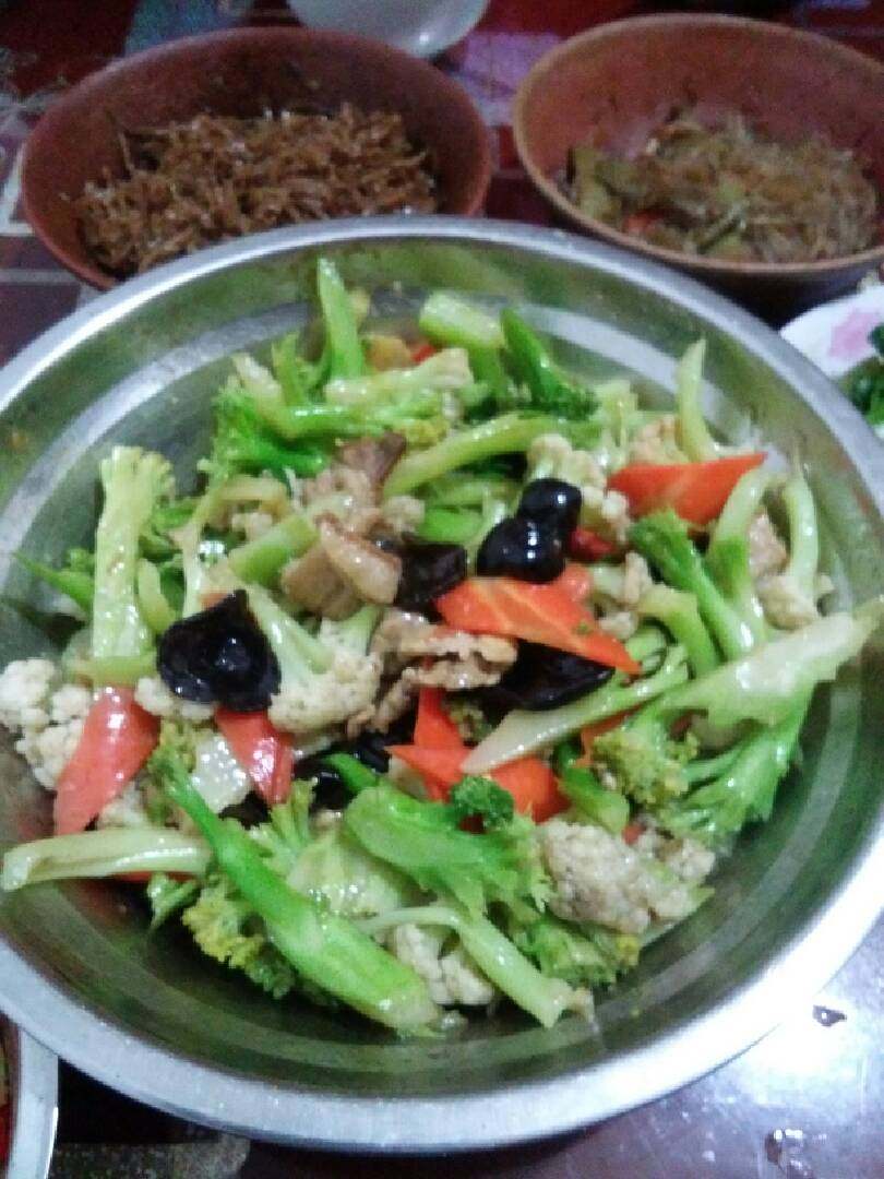油泼蚝油西兰花